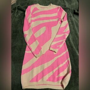 Regular pink fitted sweater dress
